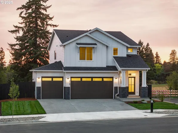 8189 N Hargrave St, Camas, WA 98607