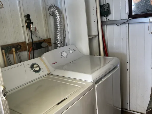 230 Dixie Ln, Tarpon Springs, FL