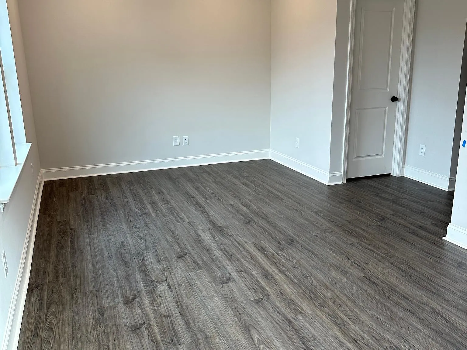 410 Herring Dr — Photo 4