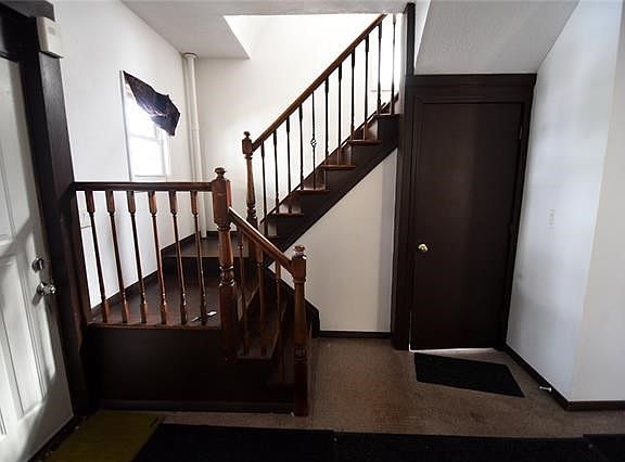 Spacious entry foyer.