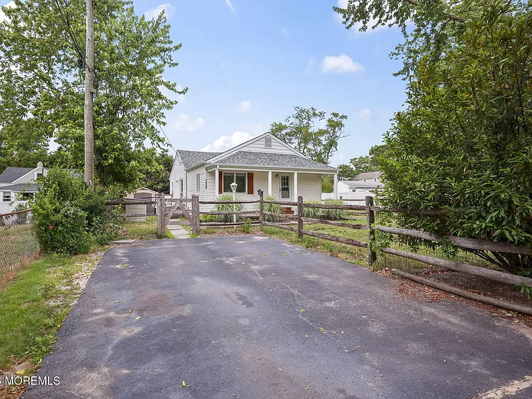 1429 Marconi Rd — Photo 23