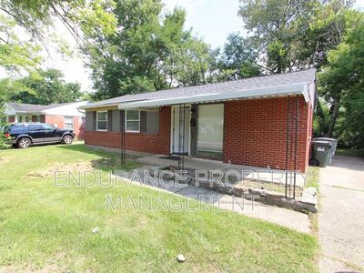1888 Roosevelt Ave, Cincinnati, OH, 45240