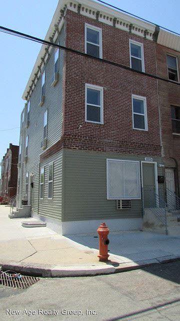 1st image of 1922 W Berks St #2883434