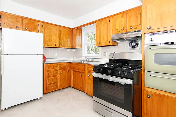 Rented by Modern Spaces | media 2