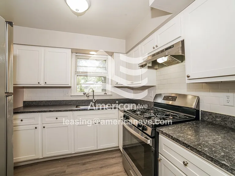 1269649_005_kitchen_13833249.jpg