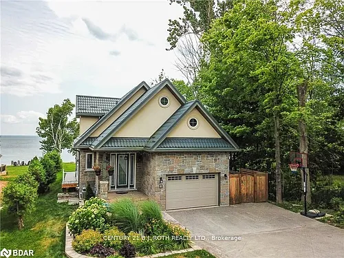 9 Greenwood Forest Rd Photo 1