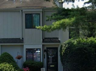 409 Summit House, West Chester, PA 19382