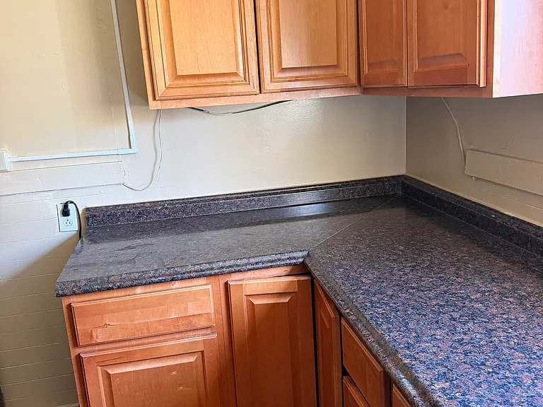686 Valencia St #3 — Photo 6