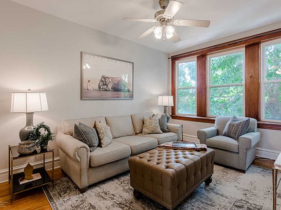 2nd image of 2044 W Cuyler Ave APT 3E
