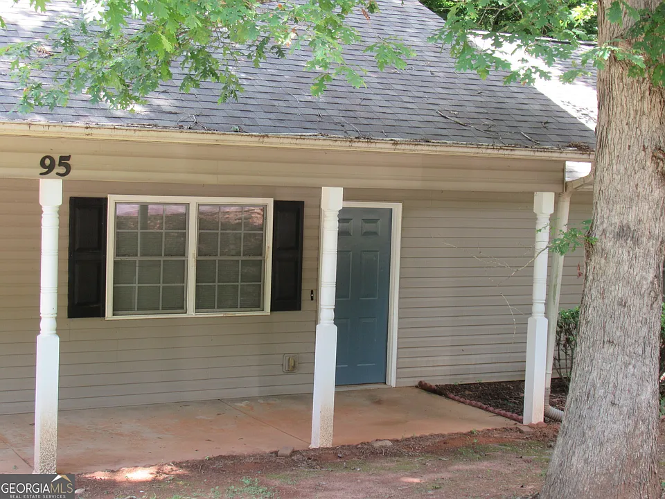 95 Live Oak Rd