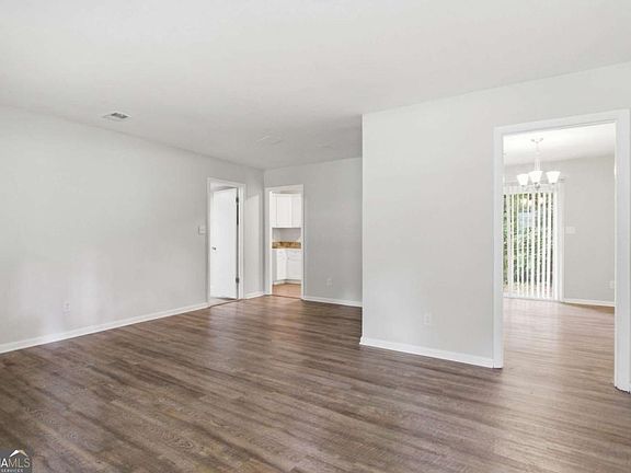 5th image of 2343 Deer Pass Way