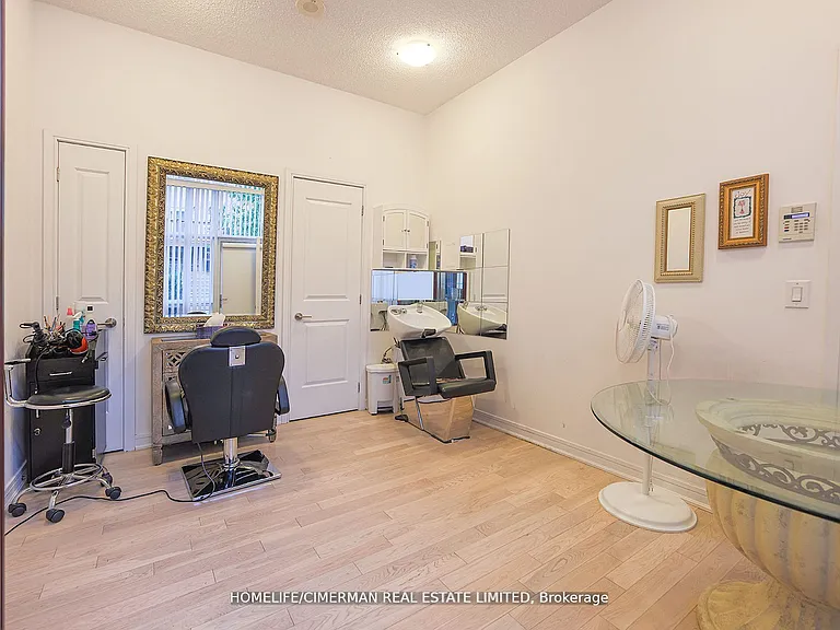 9191 Yonge St #103 — Photo 20