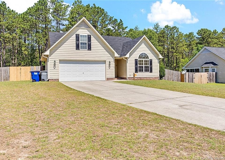 1st image of 117 Dolphin Dr
