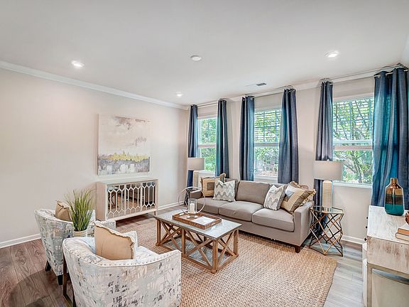 Photo representation of the Sycamore Model. Colors, finishes and options will vary.