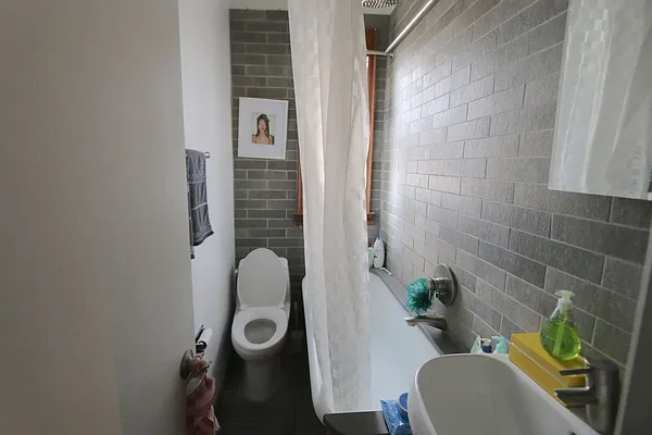 Rented by Compass | media 3