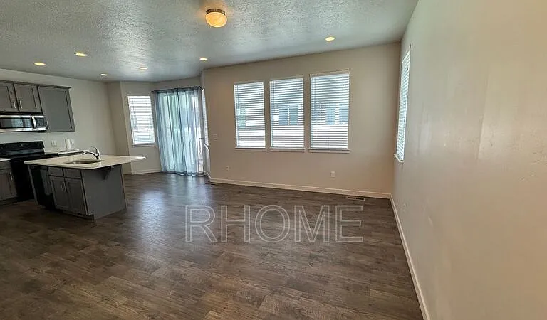 164 N 450 W — Photo 7