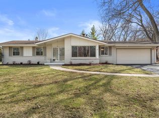 11377 Bridget LANE, Hales Corners, WI 53130