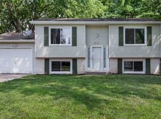 1418 Arvidson Dr, Machesney Park, IL