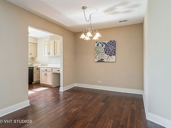 4th image of 1624 Salisbury Ct APT A