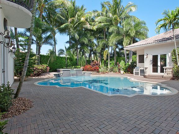 4th image of 10533 Kestrel St