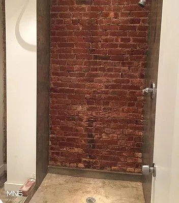 Rented by MNS | media 10