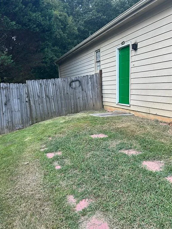 1 bed, 1.0 bath, 475 sqft, $850 — Photo 2