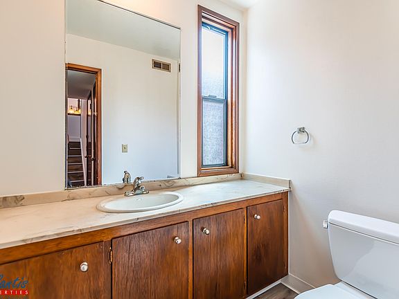 5th image of 101 Los Gatos Blvd APT 4