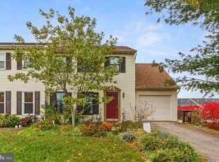 150 Jonathan Way N, Red Lion, PA 17356