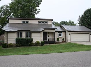 121 Valley Dr, Shelbyville, KY 40065
