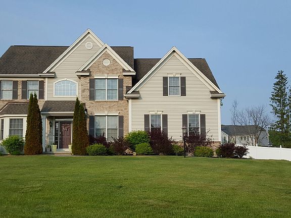 2nd image of 1 Fairview Ln