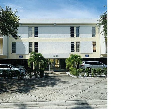 2nd image of 1755 NE 164th St #103