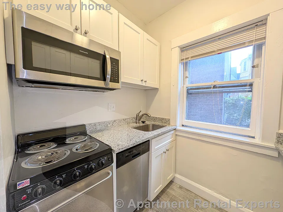 5 Linnaean St #6