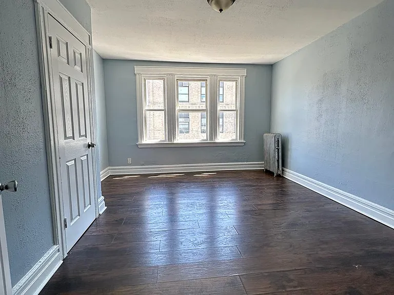 903 Hunterdon St #2 — Photo 2