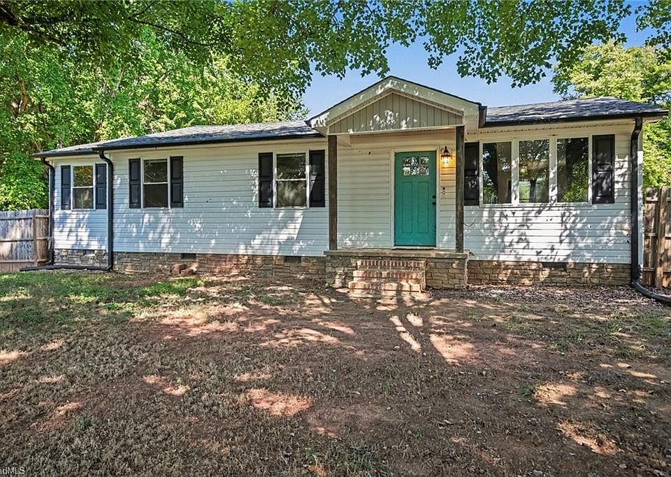 1st image of 118 Shady Grove Rd