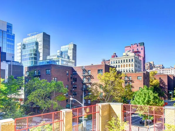 140 Charles Street image 1 of 9