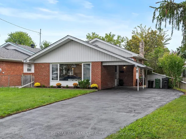11 Penzance Dr, Toronto, ON M1K 4Z4