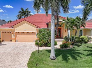 518 Saint Girons Ct, Punta Gorda, FL 33950