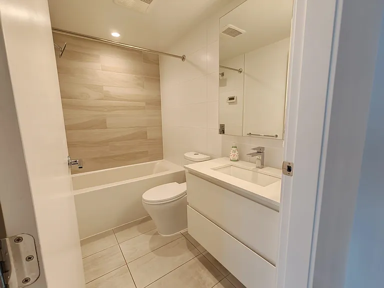 13615 Fraser Hwy #2502 — Photo 8
