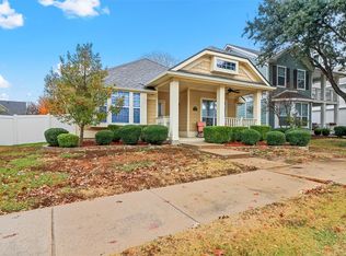 1321 Bristol Ln, Aubrey, TX 76227