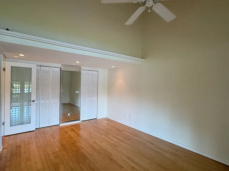 1320 Pelican Creek Xing — Photo 38