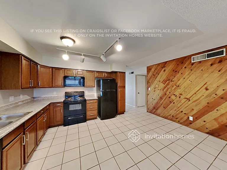 3743 W Gelding Dr — Photo 8