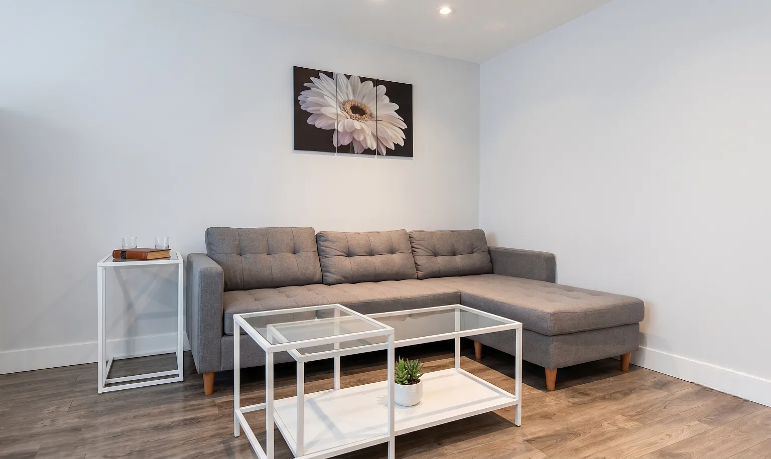 1 bed, 1800 sqft, $1,750 — Photo 1
