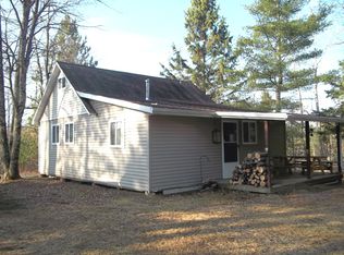 W14058 N Ern Ln, Crivitz, WI 54114