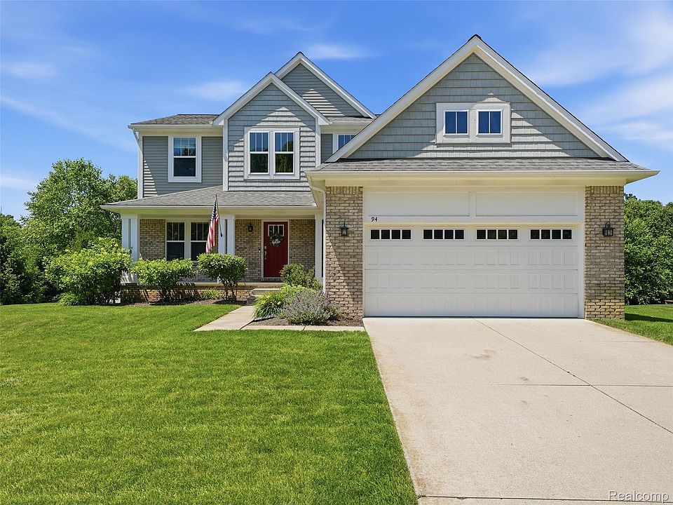 94 Blackberry Dr, photo 3