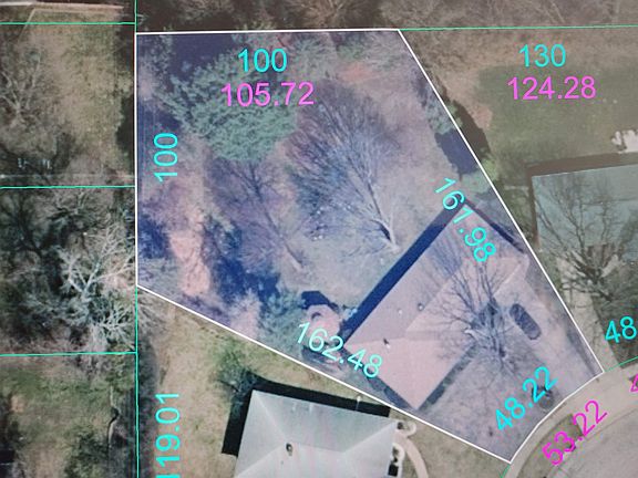 3rd image of 426 Laurel Dr