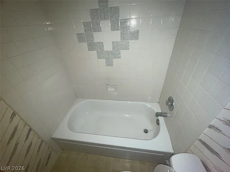 4181 Gannet Cir #241 — Photo 20