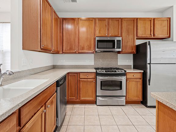 2nd image of 3204 Comstock Ct