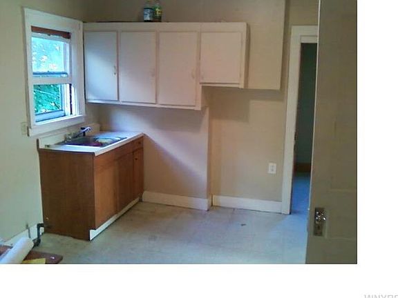 4th image of 485 Glenwood Ave