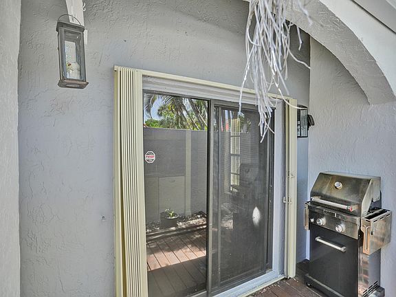 5th image of 20940 Bay Ct APT 333-3