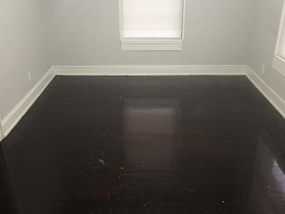 4th image of 2323 E Magnolia Ave APT 1